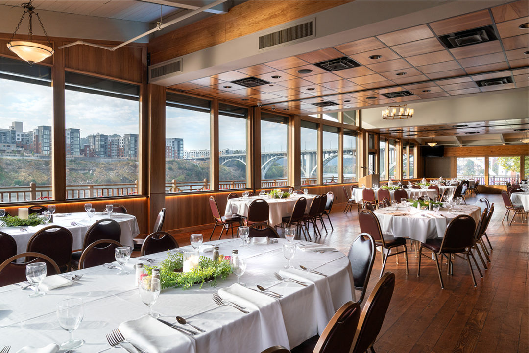 Calhoun’s on the River Copper Cellar Catering